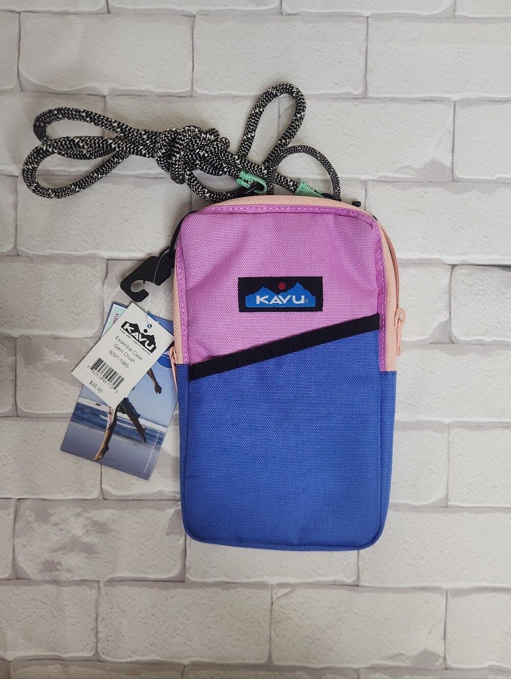 NWT KAVU - Colorblock Crossbody Pouch (Pink & Blue)